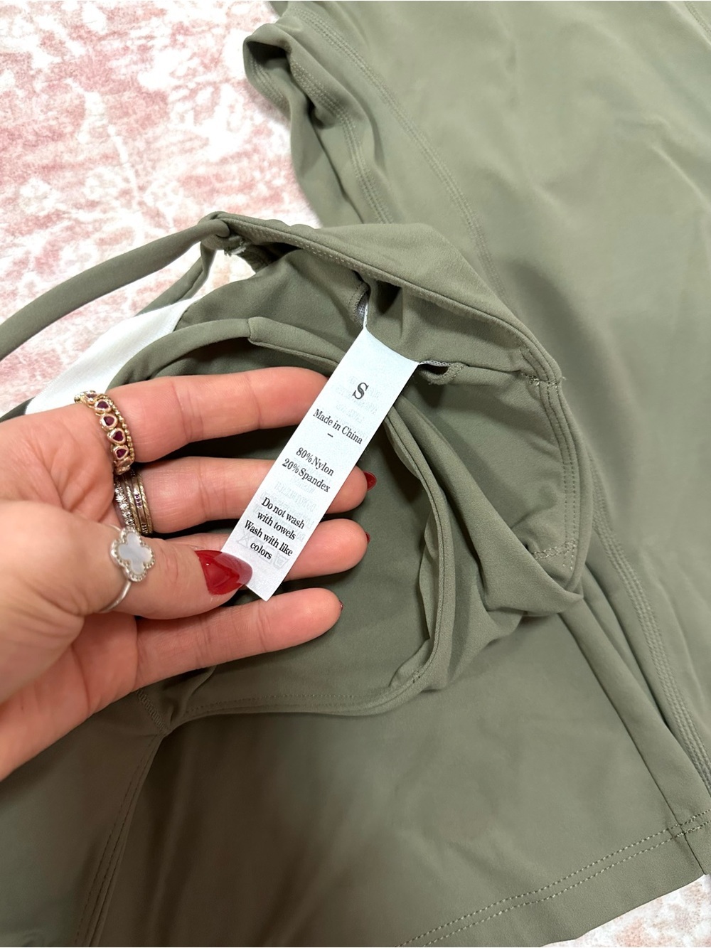 SET 🥑 Workout Army Green Pants & Top - Picture 4 of 12